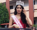 Udupi: Femina Miss India Sini Shetty visits Milagres College, Kallianpur